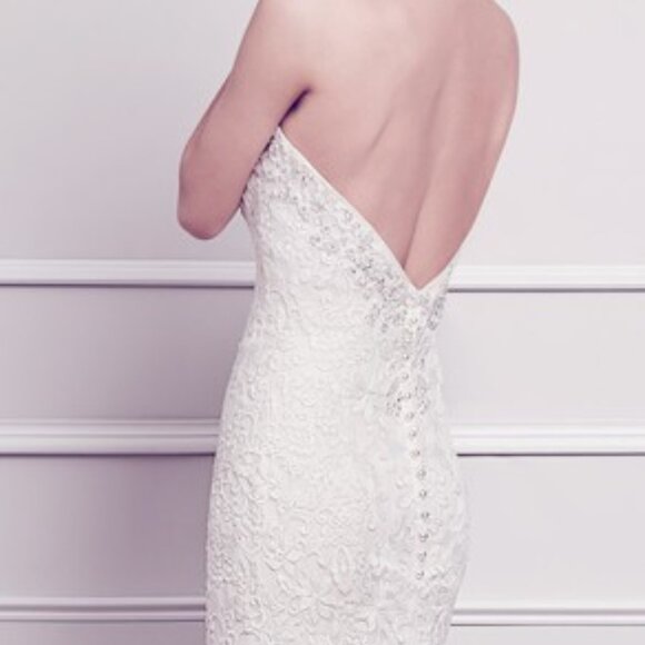 NEW Blush Ivory Mermaid Lace Fit & Flare Bridal Gown, Sexy Flattering Strapless - Picture 7 of 14